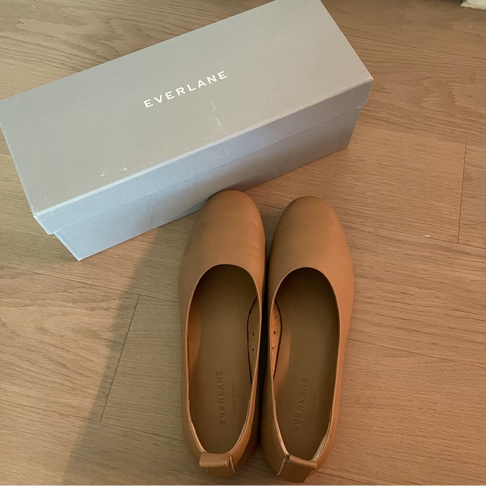 Everlane The Italian Leather Day Glove Flats - Caramel